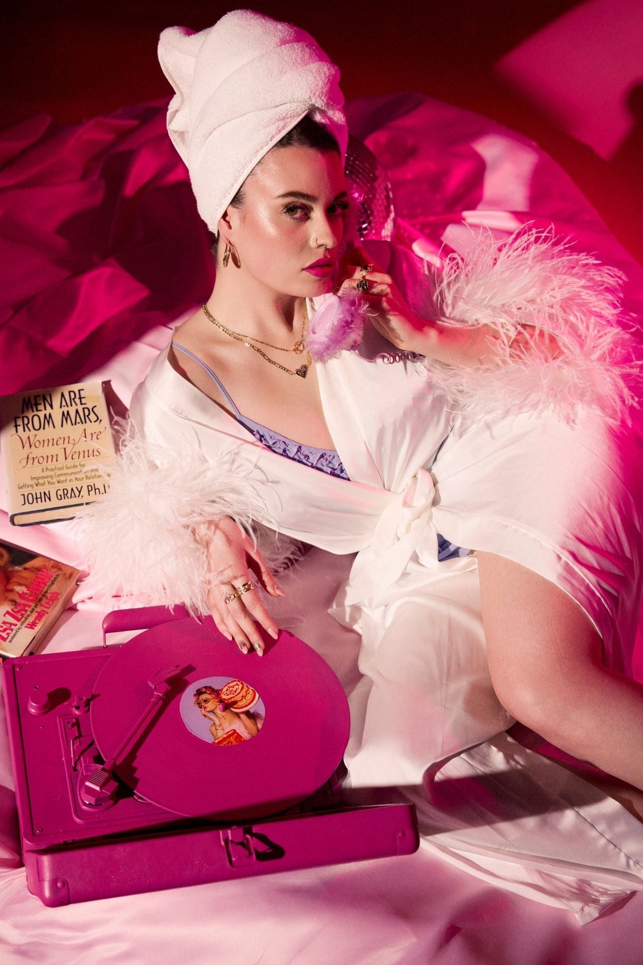 Grá Mór - Heart Shaped Pendant on Figaro Chain Necklace